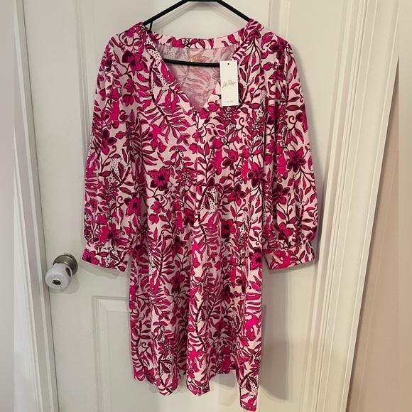 Lilly Pulitzer Dresses & Skirts - NWT Lilly Pulitzer Cass dress in Elderflower Blossom Lil Escape Plan